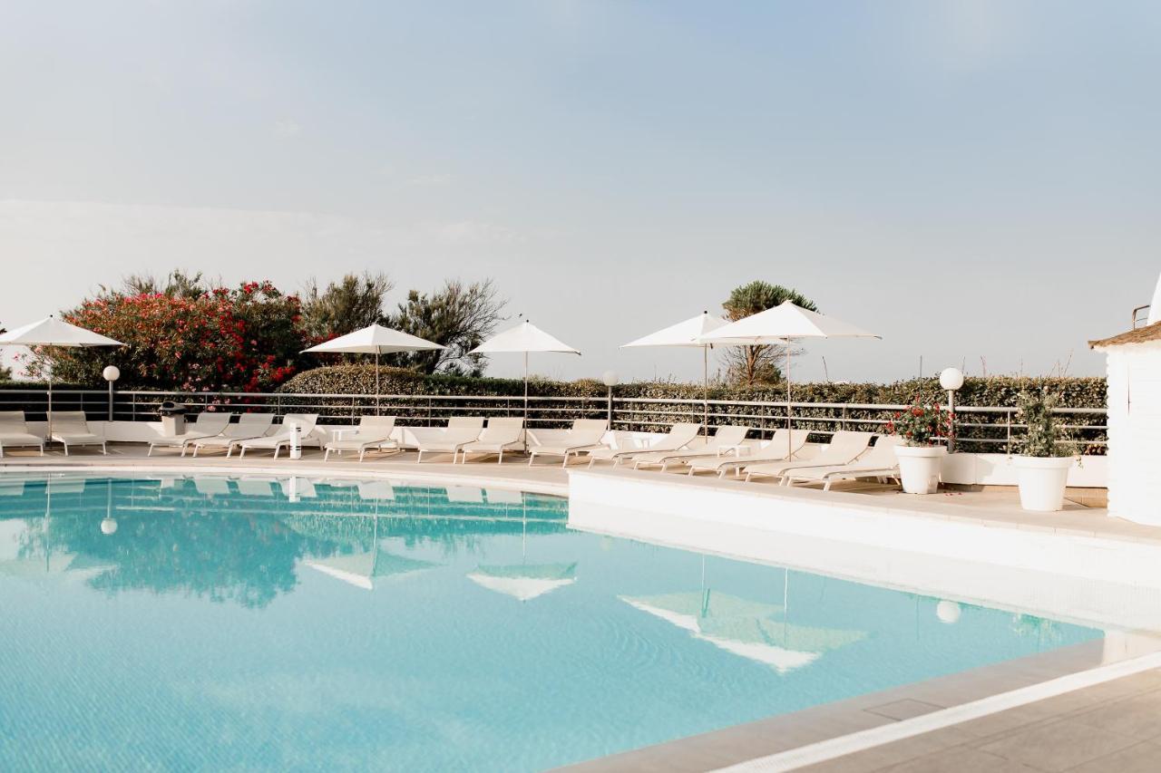 Hotel Les Corallines - Thalasso & Spa ลา กร็องเดอ-ม็อต ภายนอก รูปภาพ