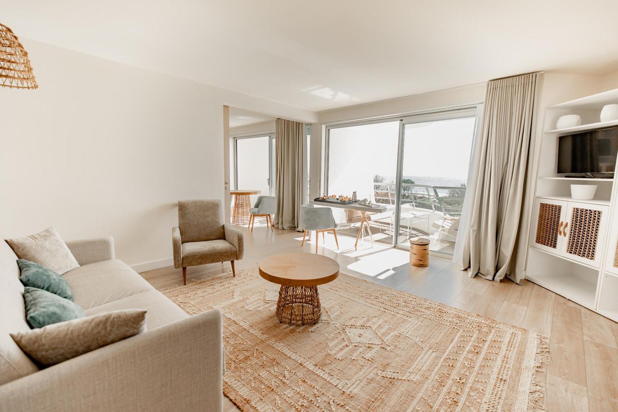 Hotel Les Corallines - Thalasso & Spa ลา กร็องเดอ-ม็อต ภายนอก รูปภาพ